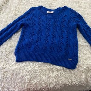 Hollister sweater